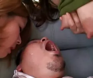 leche morras desnudas las madres mama demasiado deliciosa leche escena1 por tom