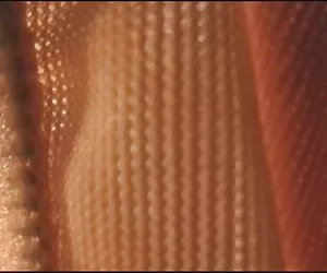 Videos por no xxx pillado haciéndose una paja con pantys