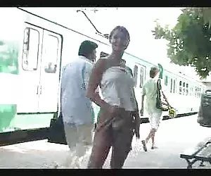 Putitas veteranas sexy babe público
