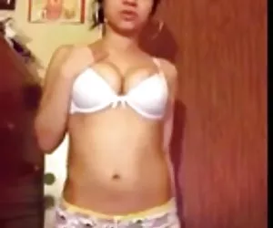 Sexo gratis videos cutie bailando en sujetador y bragas