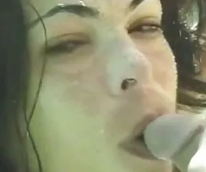Videos putas muy putas compilación de corridas bajo el agua
