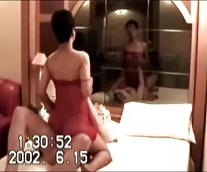 Milf Coreano engañando a marido con novio blanco