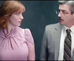 Mujeres desnudándose 3 minutos con christina hendricks