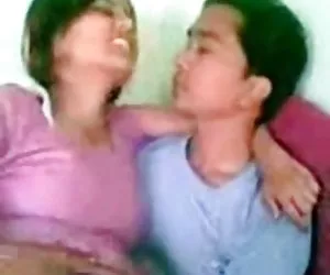 Sexo xxx mi estudiante de la india (2)