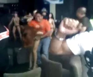 Viejos videos hot de culonas hombres tocando
