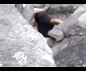 Fotos de putas malayo-par entre las piedras no usha