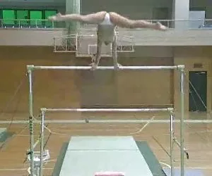 Mujeres ardientes video atleta desnudo
