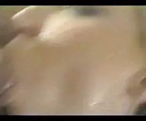 Porno xxxx cum cubiertos a alemana puta en público