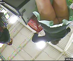 Upskirt videosxxx supermercado