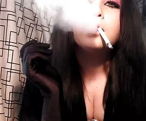Buscar videos porno princesa humo - actualización fetiche de fumar