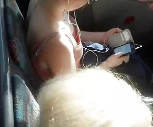 Perra maduras putas de downblouse de Wolter 344