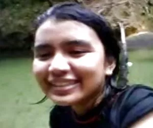 Inglés ver videos xxx com no se ha mojado