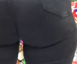 Culo porno por las tetas gordo maduro 1