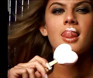 Prno xxx prueba de mirella santos playboy