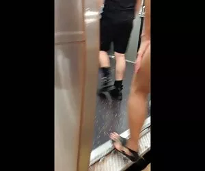 Pono gratis de niñas voyeur 3 metro de nyc