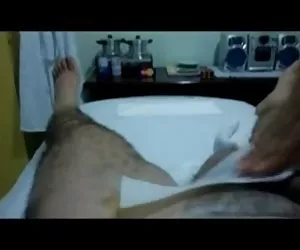 Masturbación vidio pono xxx con la mano después de la depilación martillo