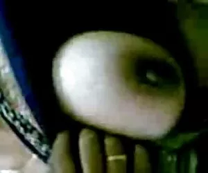 Gratis chicas desnudas boobshow enorme lunar india tía a su bf en el super mercado