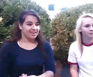 Novia videos por no caseros lesbiana haciendo hacia fuera en el Parque