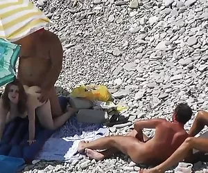 Voyeur tetas tetas y tetas playa