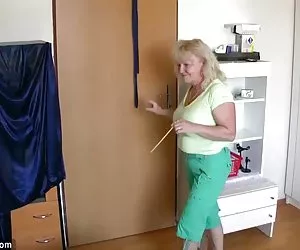 Porno culonas oldnanny gordita madura con viejo maduro jugando con coño