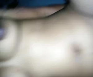 Mujeres y mujeres desnudas follando una callgirl telugu