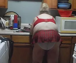 Videos de tetas xxx bromas a esposito en la cocina