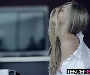 Perfecta pareja teniendo sexo apasionado