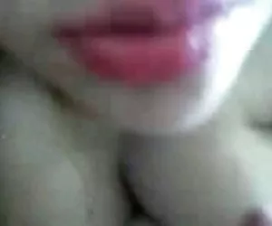 Muy putas com salwa árabes chica ofrezca una mamada