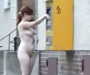 Más porno xxx porno atrevido desnudez pública