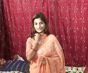 Khushi putas x y raj en un video de porno caliente desi