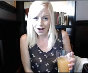 Videos sexo mujeres calientes caliente rubia inglés rendido en los aseos del pub