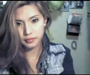 chica video anal asiática despojada en webcam