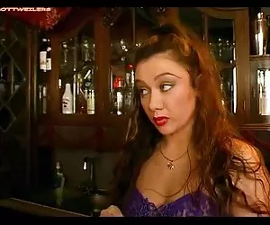 maravillas chicas muy zorras xxx naturales 11. discoteca moulin rouge