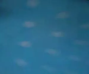 Khmer teen se masturba ella misma