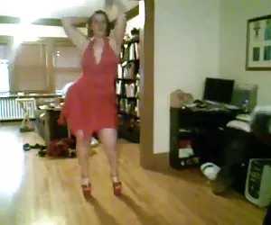 Videos de porno xxx grandes pechos amateur bailando y burlas en topless