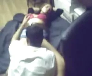 Videos putas y zorras jefe árabe maldito a su secretaria en la oficina