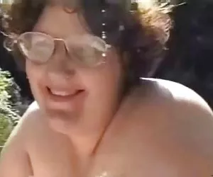 Desfiles tetas de abuela gorda