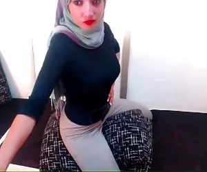 Putas x hijab sexy cabalga masturbacion almohada