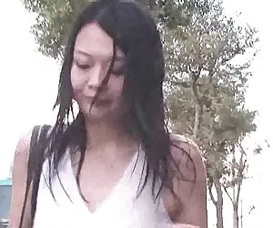 Fotos caseras de señoras desnudas mujer tetona mojada con lluvia a tientas en autobús