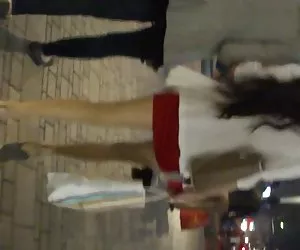 Upskirt - chica en pantimedias