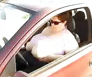 BBW cicas putas intermitente en el coche