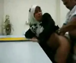 5 chicas videos xxx trabajadores de laboratorio