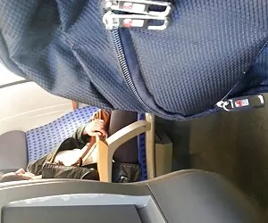 Muchachas mamando verga masturbando a una mujer turca