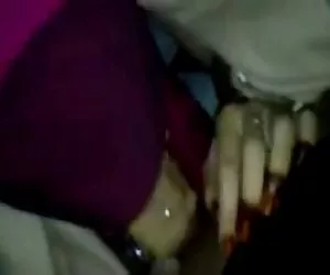 Indonesio-hiyab bideospornos esposa