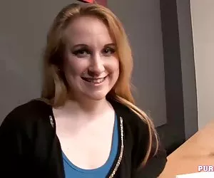 Jefe vídeos porno gratis de películas xxx pura puta a la chica nueva en el trabajo