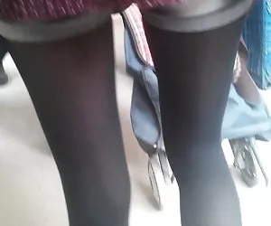 Videos mujeres desnudas gratis después de una chica con medias calientes