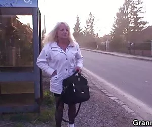 Abuela interracial porn videos vieja rubia paseos dick joven